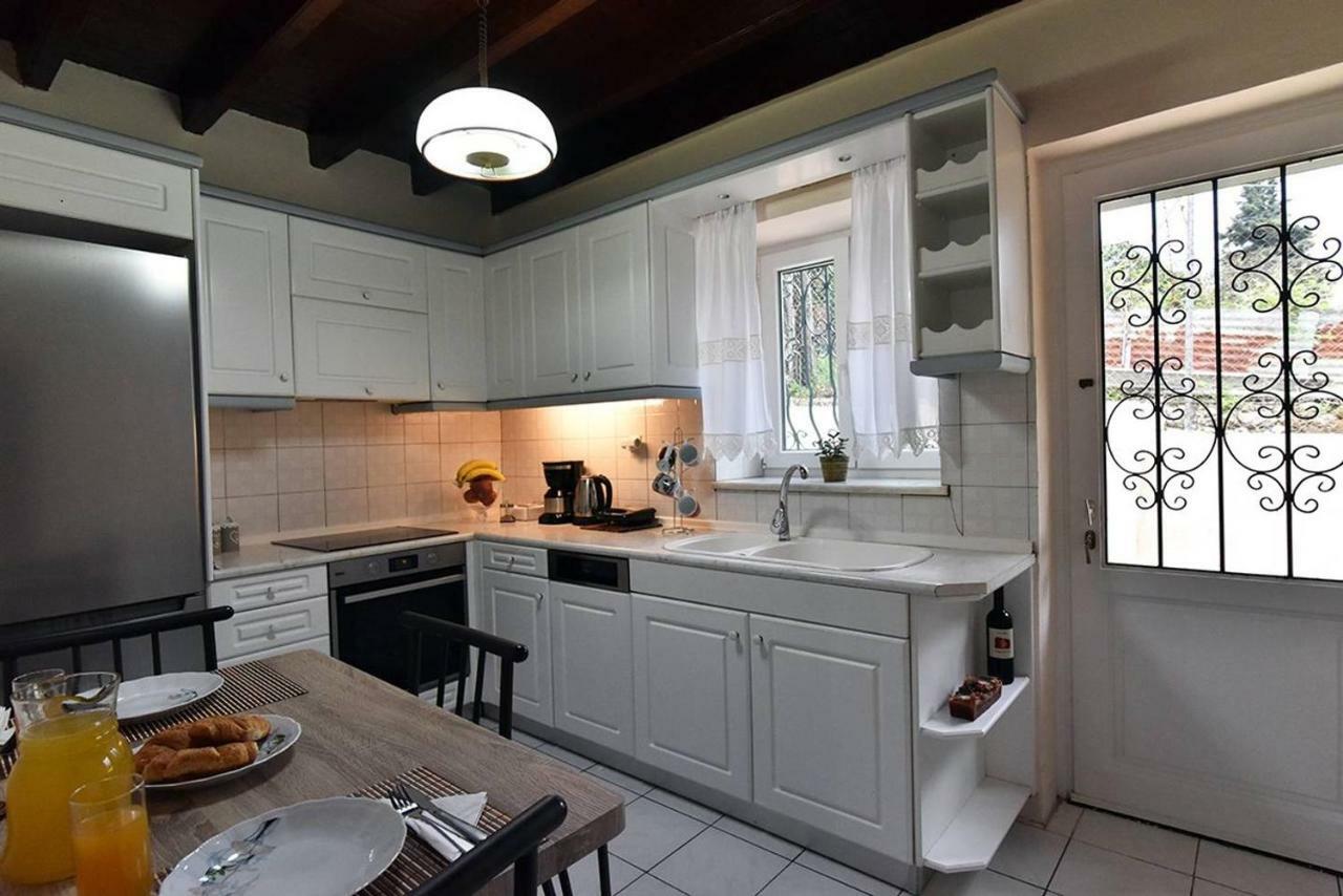 אגיוס יואניס פריסטרון Karmela'S Cottage By Corfuescapes מראה חיצוני תמונה